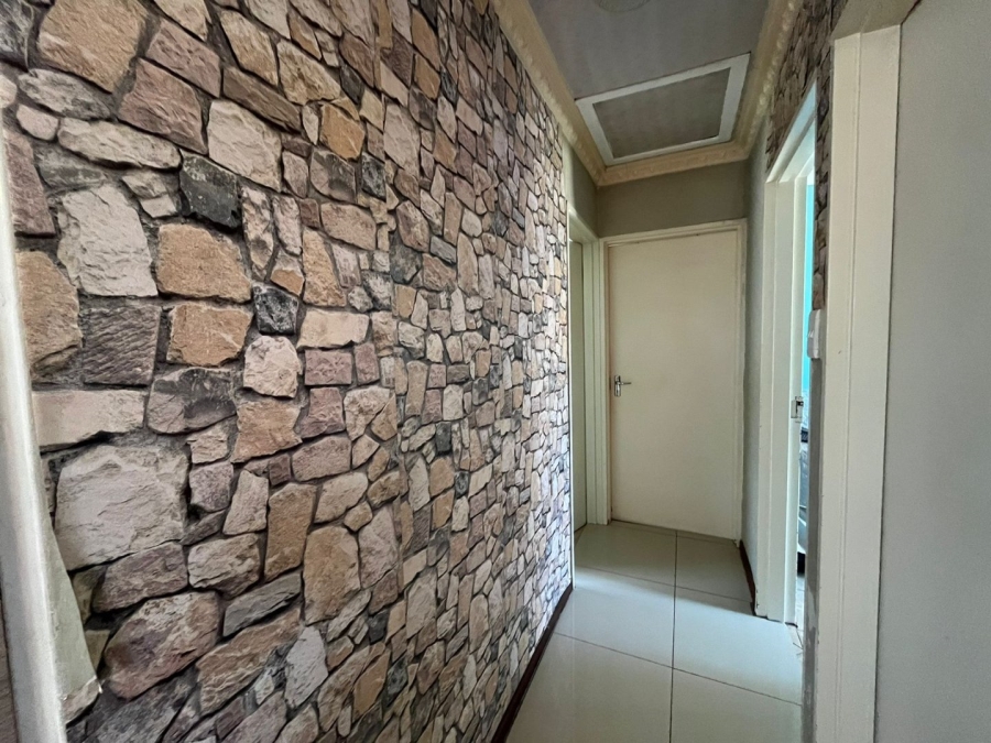 3 Bedroom Property for Sale in Pinehaven Free State